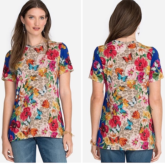 Johnny Was Tops - NWT Johnny Was Mayflower Favorite SIZE XXS
Crew Neck Swing Tee